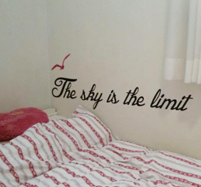 מדבקת קיר - The sky is the limit